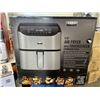 Image 1 : BELLAPRO 5.7L AIR FRYER - TESTED WORKING, RETAIL $219
