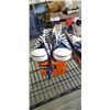 Image 2 : 4 NEW PAIRS OF SPARX CONVERSE STYLE SHOES, IN BOX WITH CARRY BAG, SIZE UK 38 AND 39