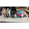 Image 1 : LOT OF ASSORTED OFFICE SUPPLIES