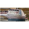 Image 2 : LOT OF NEW BED LINENS AND PILLOW SHAMS