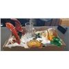 Image 1 : TRAY OF ASSORTED SALT AND PEPPER SHAKERS, ASSORTED ART GLASS, MCM ORNAMENTS AND TWO ANTIQUE CUP AND 