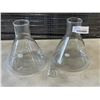 Image 1 : 3 PYREX BEAKERS, 2 LARGE ONES ARE MADE IN ENGLAND