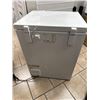Image 3 : INSIGNIA 5.0 CU FT GARAGE READY CHEST FREEZER - TESTED WORKING, RETAIL $299