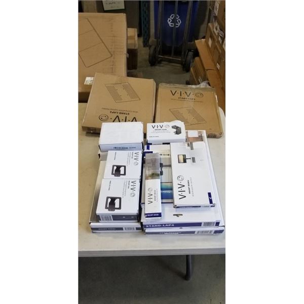 LOT OF VARIOUS VESA ADAPTERS AND ACCESSORIES ETC.