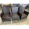 Image 1 : 6 RATTAN PATIO CHAIRS