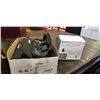 Image 1 : AMUNDSON ZIPPERED CASES AND WASSERTEIN FLOODLIGHT CHARGER, CHARGER AND MOUNT FOR ARLO CAMERA