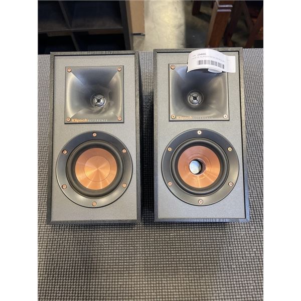 PAIR OF KLIPSCH R41SA 50W MODUAL SPEAKER, RETAIL $199, ONE IS MISSING CONE COVER