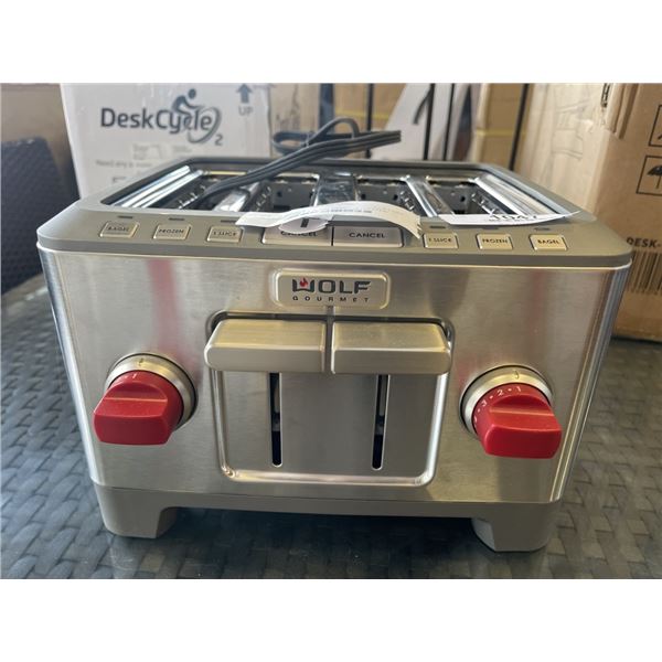 WOLF GOURMET 4 SLICE TOASTER - TESTED WORKING