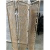 Image 2 : ROOM DIVIDER