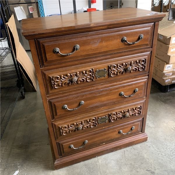 VINTAGE 5 DRAWER DRESSER