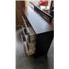 Image 2 : MODERN 6 DRAWER DRESSER WITH MIRROR