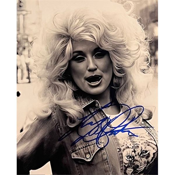 Country Singer Dolly Parton signed photo