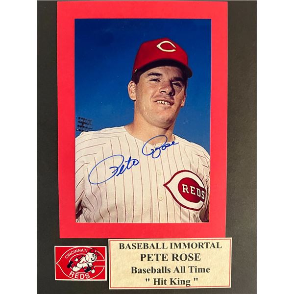 Pete Rose signed photo