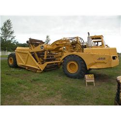 John Deere 860 scraper