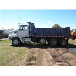 2000 Sterling Tri-Axle