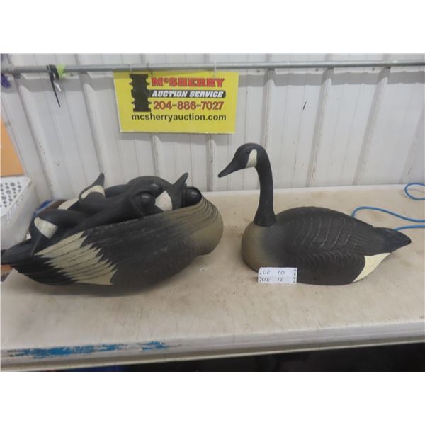 11 Goose Decoys 
