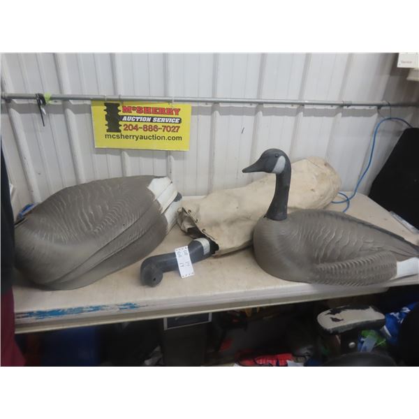 7x Canada Goose Decoys 