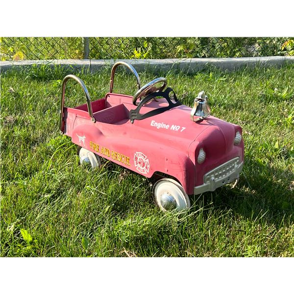 Childs Metal Fire Truck Pedal Vehicle - no tires - see all photos