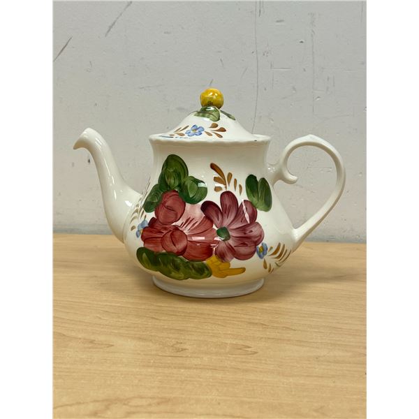 Belle Fiore Chanticleer Ware Teapot - Simpsons Potters Limited (England)