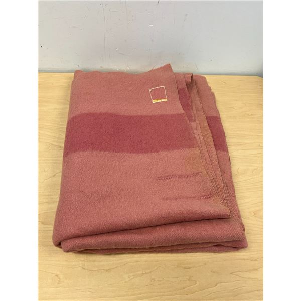 Vintage HBC Hudson's Bay Company 3.5 Point Blanket - shows years of use, see all photos