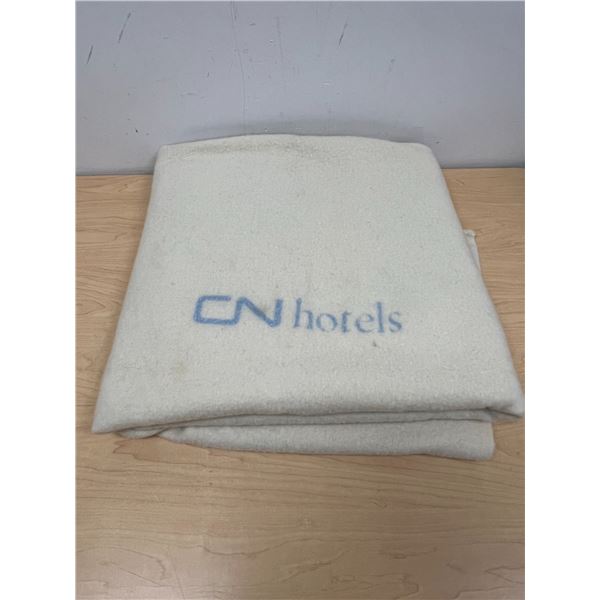Vintage CN Canadian National Hotels Blanket - see all photos Approx: 77x58"