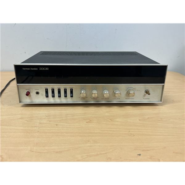 Harman Kardon 330B FM/AM Stereo Receiver - not tested
