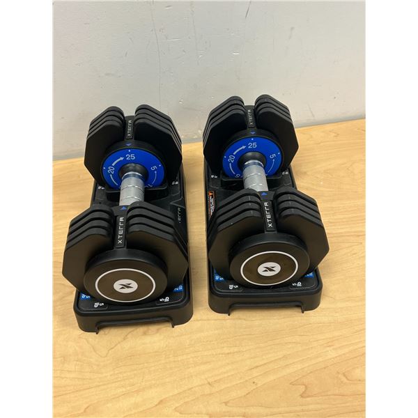 2 Adjustable Dumbbells 5-25 LBS