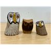 Image 1 : 3 Owl Décor Pieces - ceramic and Wood - tallest 3.75"