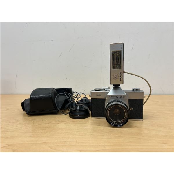 Vintage Mamiya Sekor 528TL Film Camera & Accessories - not tested, see all photos