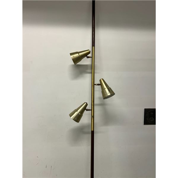 Vintage 3 Shade Pole Lamp - Works