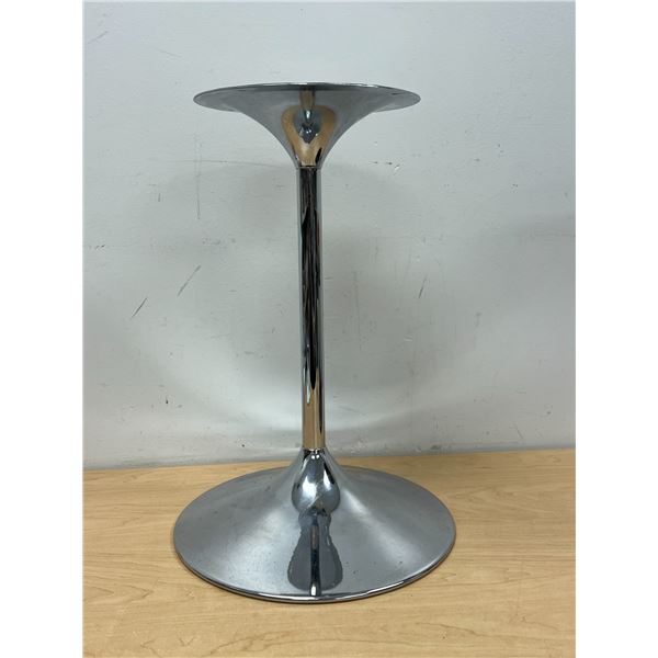 Chrome Tulip Base - possibly for Bose speakers or side table - see all photos 18"T base 12.25"