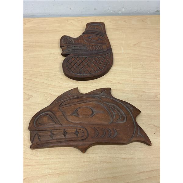 2 Lloyd Wilson West Coast Indigenous Wood Carvings - Killer Whale & Beaver 8.5-9"