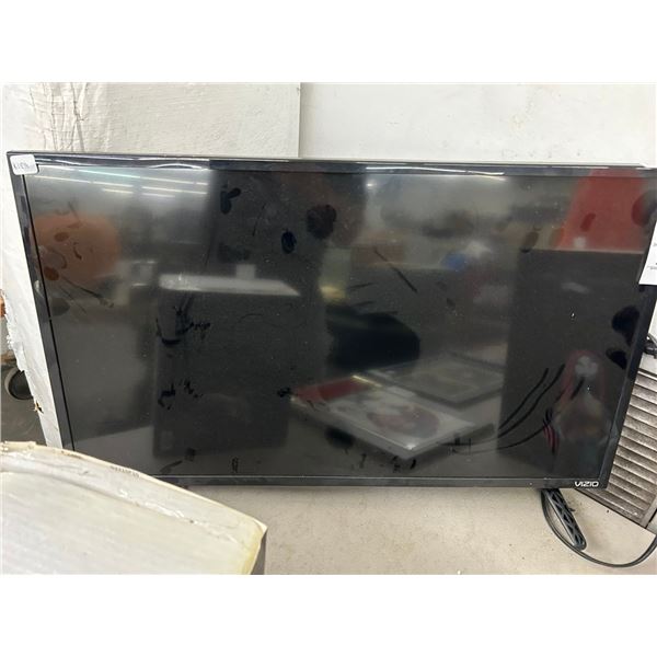 Vizio LED Approx. 40" TV