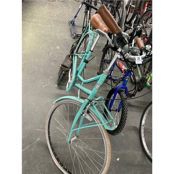 Biria Ladie's Cruiser Bike w/Luggage Rack