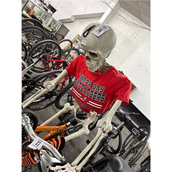 TB Bucs Google Eye Skeleton