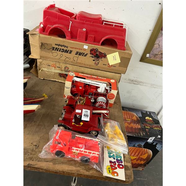 4-Vintage Toy Fire Engine - 4 X $