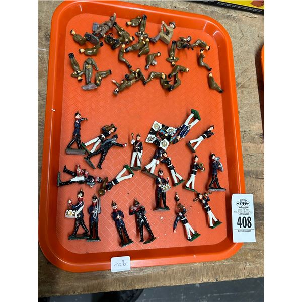 Vintage Cast Toy Soldiers