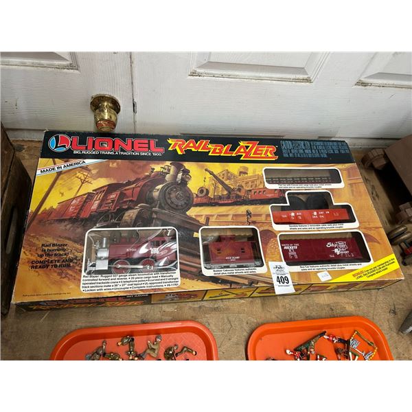 Lionel Rail Blazer Train Set In Box