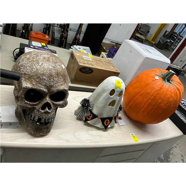 Halloween Skull Ghost, Pumpkin, Headstones Décor