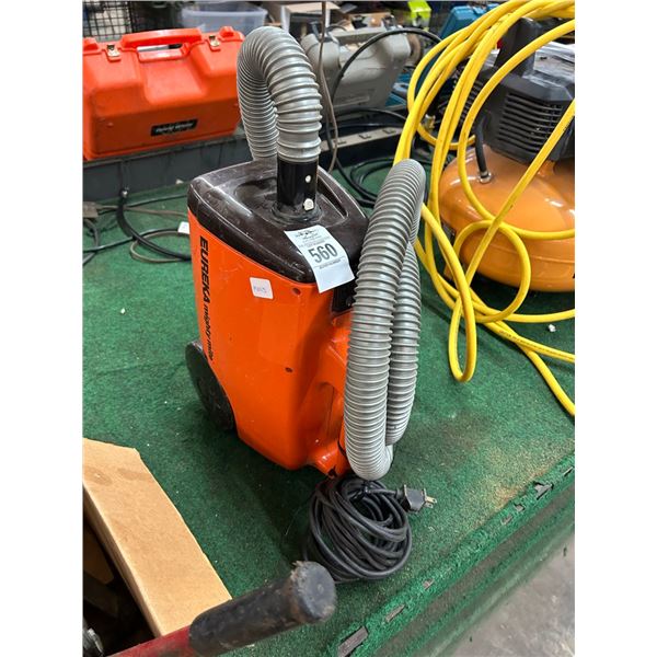 Eureka Mitty Vac Small Vac