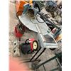 Image 1 : Delta Sawbuck Sliding Portable Saw