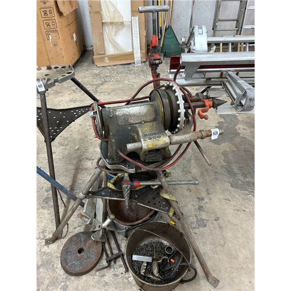 Ridgid 300 Pipe Threader w/Reamer, Buckets, Oiler, Accessories