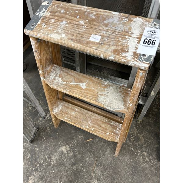 Wooden 3 Step Stool