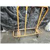 Image 1 : 2-Panel Carts - 2 X $