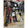 Image 1 : Orbital Sander, Paint Spray Gun, Swim Fin, Wall Trimmer, Hardware
