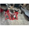 Image 1 : Big Red 3 Ton Jack Stands - Pair