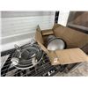 Image 1 : Warehouse Light Fixture, Brute Can Dolly