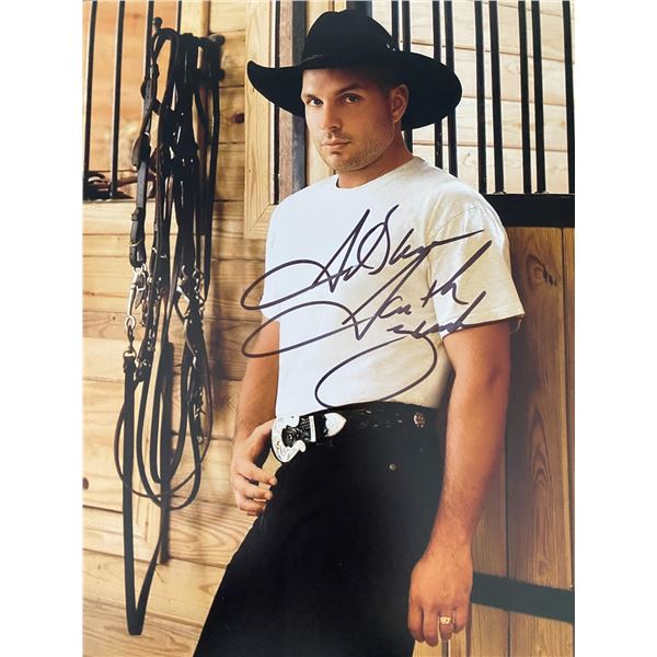Garth Brooks signed photo