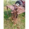 Image 2 : Steel Table 36" x 44" x 44" | 2 Vises | Former