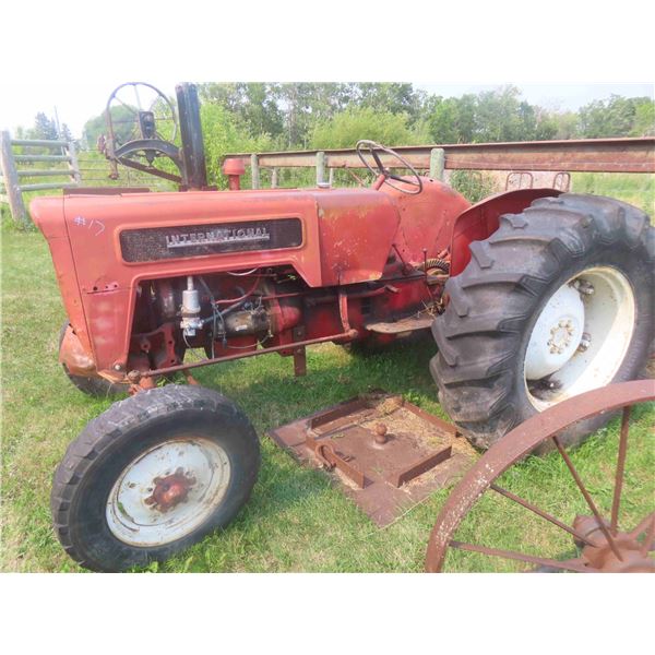 International Model B414 Tractor | Diesel | 3 Point Hitch |  540 PTO | Tire Size 16.9-28 | Serial # 